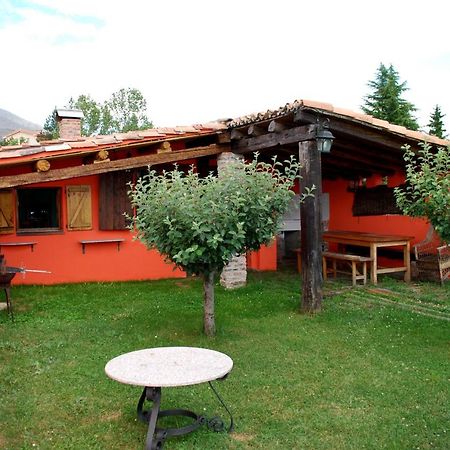El Uncar Villa Castrejon de la Pena Exteriör bild